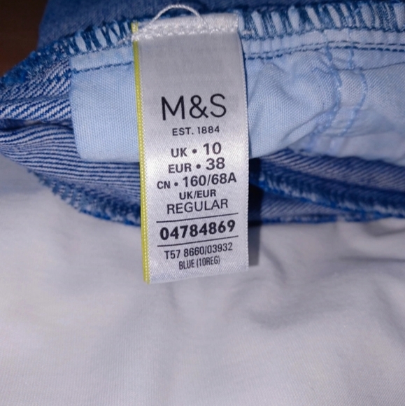 M & S Straight Leg Ripped Jeans Size 10 - Picture 5 of 5